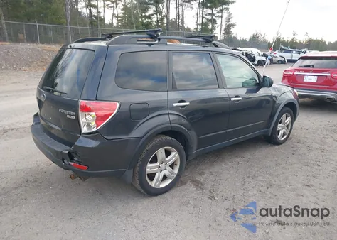 2010 Subaru Forester 2.5X Premium из США, поврежденный, VIN JF2SH6CC4AH915836